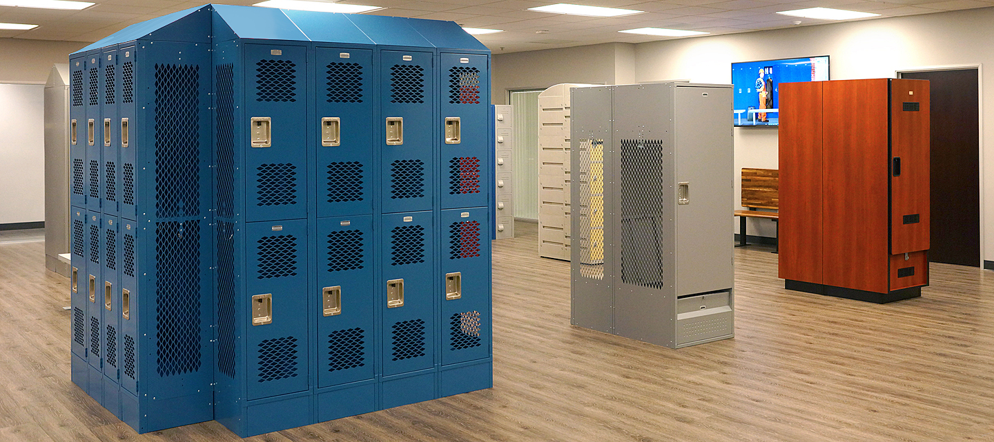 NEW_LockerShowroom1